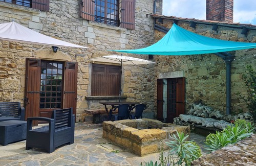 Eyzerac Maison | Spacieux gite Roudelous Périgord tout inclus,calme,campagne,piscine, domaine 1ha