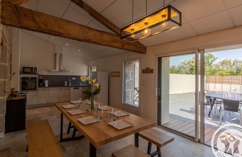 Torfou Cottage | Gran casa rural en Torfou con terraza, barbacoa, bicicletas y cancha de petanca
