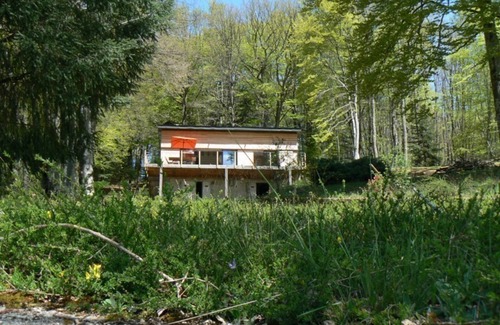 Saint-Etienne-Cantales Cottage | Gite Saint-Étienne-Cantalès, 2 bedrooms, 4 persons
