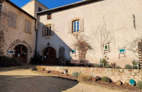 Saint-Haon-le-Chatel Cottage | Gîte Saint-Haon-le-Châtel, 4 pièces, 10 personnes