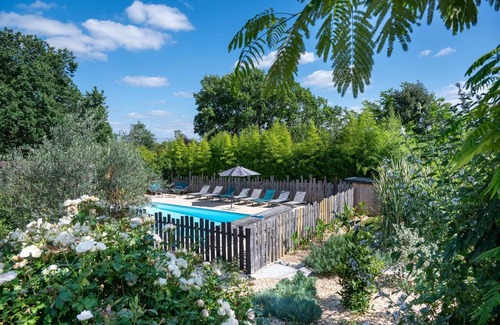 Pujaudran Cottage | Chambre d'hôtes 2 personnes spa/jacuzzi , piscine partagée petit déjeuner inclus