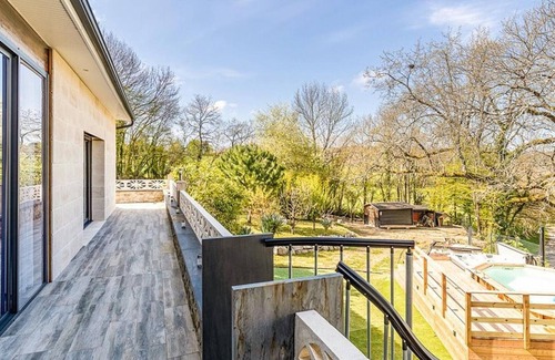 Sers Cottage | Gite Sers - Charente, 3 bedrooms, 6 persons