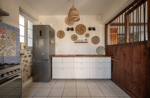 Lucq-de-Bearn Maison | Gîte 10 personnes, avec piscine couverte ideal pour les familles
