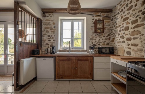 Lucq-de-Bearn Maison | Gîte 10 personnes, avec piscine couverte ideal pour les familles