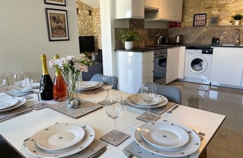 Bournel Maison | Gite sleeps 4 + option for additional child bed, NEW pool and private grounds