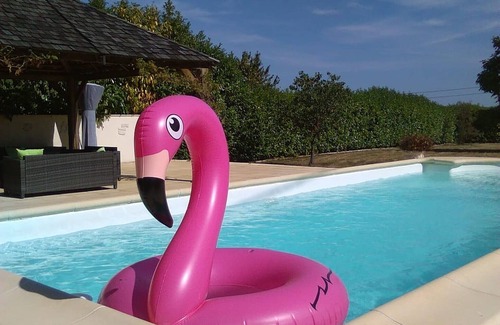 Bournel Maison | Gite sleeps 4 + option for additional child bed, NEW pool and private grounds