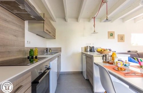 Chapdes-Beaufort Maison | Gite Sources et Volcans