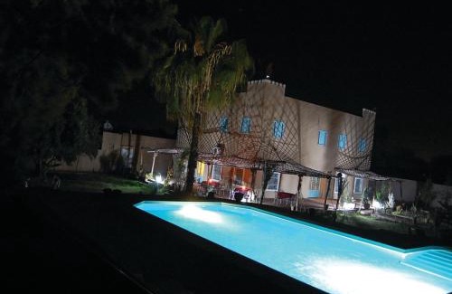 Issen Hôtel | Gite Souss