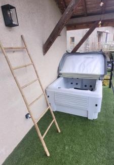 Hostun Maison | Gite spa blanche neige vercors