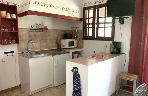 Venasque Appartement | Gîte Studio avec Balcon à Venasque