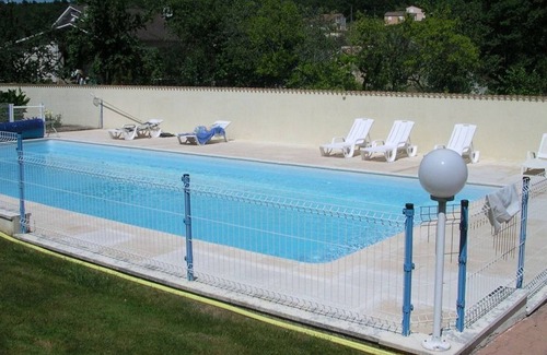 Touvre Cottage | Gite Touvre, 2 bedrooms, 4 persons