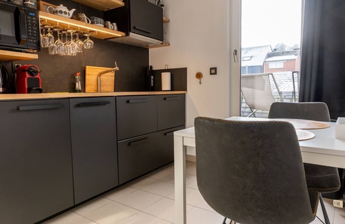 Waha Appartement | Gite urbain au centre de Marche-en-Famenne proche de nombreuses promenades.