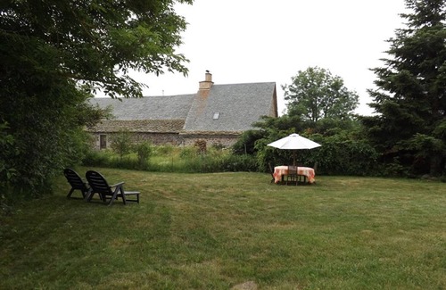 Valuejols Cottage | Gite Valuéjols, 2 bedrooms, 4 persons