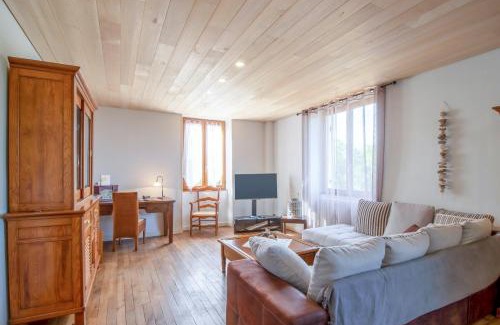 Chalais Maison | Gite Vergnelibert