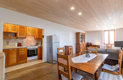 Chalais Maison | Gite Vergnelibert