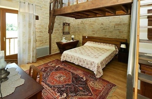 Villeneuve d'Aveyron Maison | Gîte Villeneuve, 3 pièces, 4 personnes