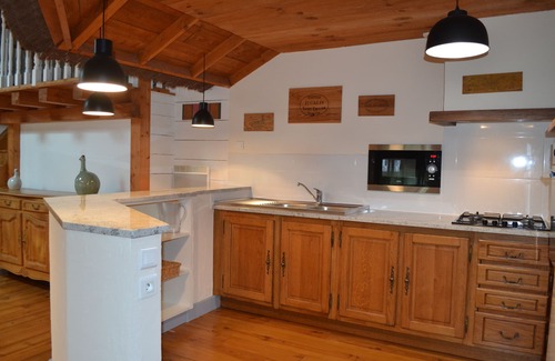 Prisse-la-Charriere Cottage | GITE AVEC PISCINE COUVERTE ET CHAUFFEE (3 ETOILES)