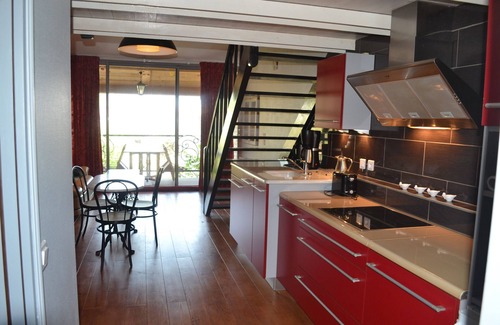 Prisse-la-Charriere Cottage | GITE AVEC PISCINE COUVERTE ET CHAUFFEE (3 ETOILES)