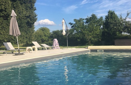 Montreuil-en-Touraine Maison | Gîte avec piscine en pleine campagne. Animaux acceptés !