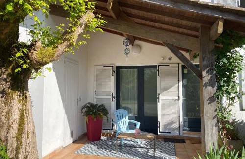 Saint-Morillon Maison | Gites d'Ici et d'Ailleurs 1 & 2 -famille ou groupe- Dépendances dans propriété proche Bordeaux et Bassin Arcachon