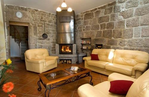 Les Bondons Maison | Gites de france aux badieux