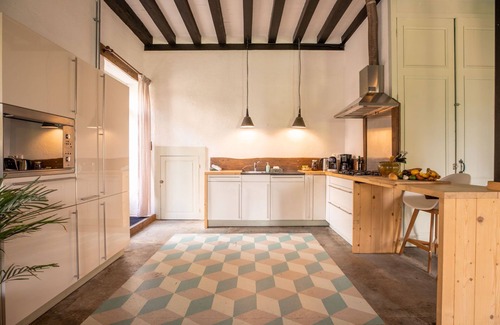Coussac-Bonneval Maison | Groupe de maison de vacances dans une ancienne manufacture de porcelaine du XVIIe siècle pour 12 + 2 bébés