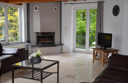Sart-lez-Spa Maison | Gites-et-bien-être, appartement proche du Grand Prix F1 Spa Francorchamps