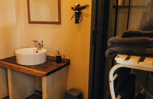 Anjou Lit Et Petit-Déjeuner | Gites et chambres d'hotes de Cozance