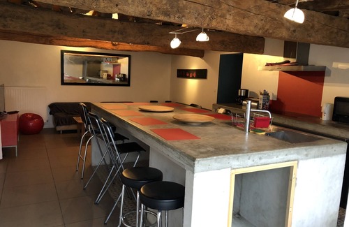 Labastide-d'Anjou Maison | Gites La Chouette Bleue, 25 pers, piscine privée chauff., 9 ch., boulodrome, spa