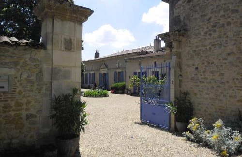 Saint Palais Maison | Gites La Sauvageonne