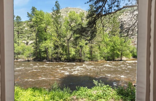 Poudre Park Maison | Glamp 13- Blue Columbine