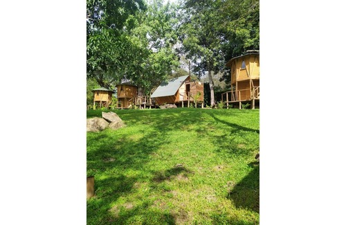 Sopetran Location De VR | glamping bali indo a lovely place with pool