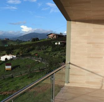 Cogua Cabine | Glamping en Hermosa Granja