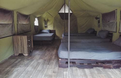 Casey Abajo Maison | Glamping in Añasco