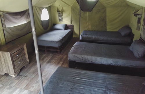 Casey Abajo Maison | Glamping in Añasco