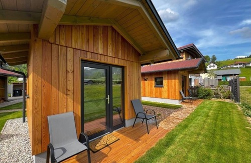 Sankt Georgen am Reith Appartement | Glamping in the sleeping hut with box-spring bed