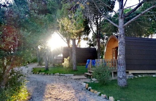 Santa Maria e Sao Miguel Cabine | Glamping Sintra. Profitez de la tranquillité de la forêt.