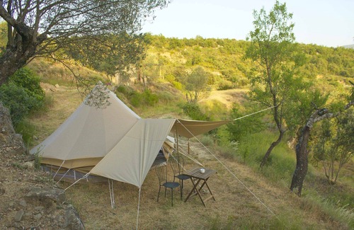 Tremp Location De VR | Glamping tent in nature, Congost de Montrebei