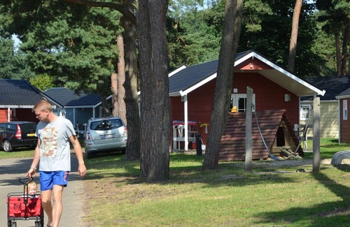 Reutum Maison | Glamping tent with sanitary facilities at a holiday park in the heart of Twente