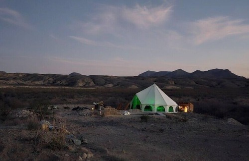Terlingua Maison | Glamping Tent w Queen Size Bed & Incredible Views