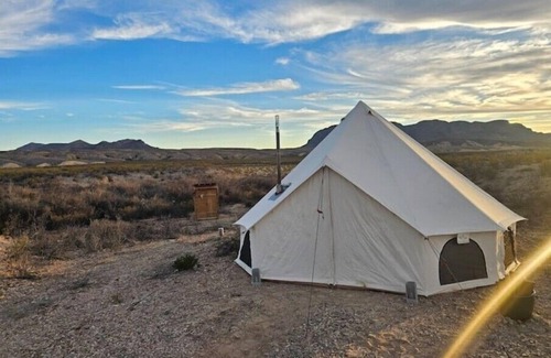 Terlingua Maison | Glamping Tent w Queen Size Bed & Incredible Views