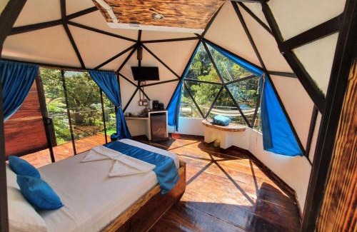 Manuel Antonio Cabine | Glamping Tomaselli