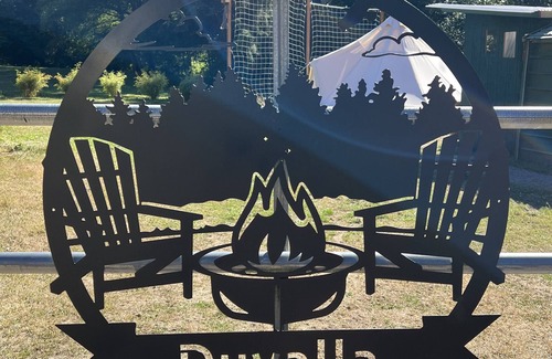 Duvall Maison | Glamping With Alpacas in an Eco-Friendly Dome Outside of Seattle