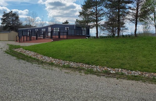 Kipling Location De VR | Glamplyfe in Cambridge: RV Site #4