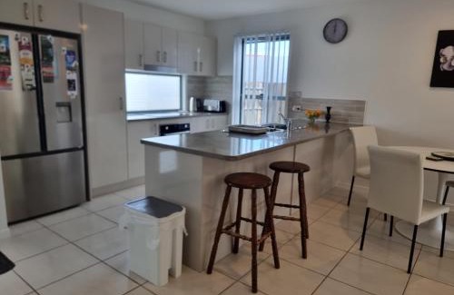 Beerwah Maison | Glass House Mountains Retreat