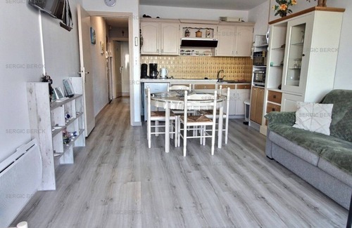 Berck-sur-Mer Appartement | GLB106 : Appt 4 pers, Idéalement situé avec terrasse face mer parking privé