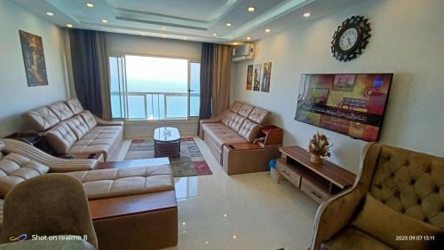 Ar-Raml 1 Appartement | Gleem Luxury Condo Direct Sea view G18