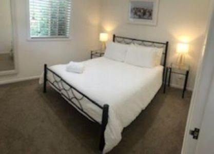 Glen Innes Maison | Glen Waverly Farmstay
