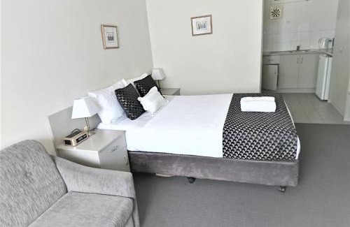 Glenelg Appartement | Glenelg beach gateway Studio Apartment