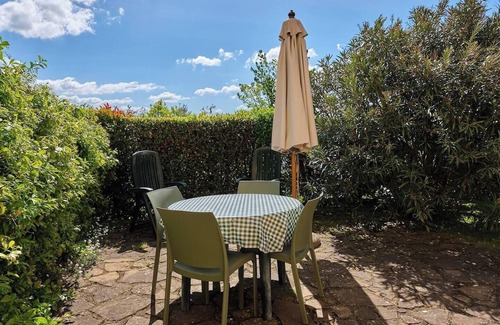 Tavarnelle Val di Pesa Appartement | Glicini 1, holiday home with pool 30' from Florence